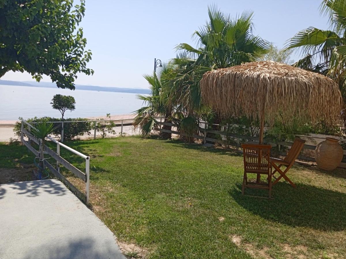Evoikos Beach & Resort Livanátai Eksteriør bilde
