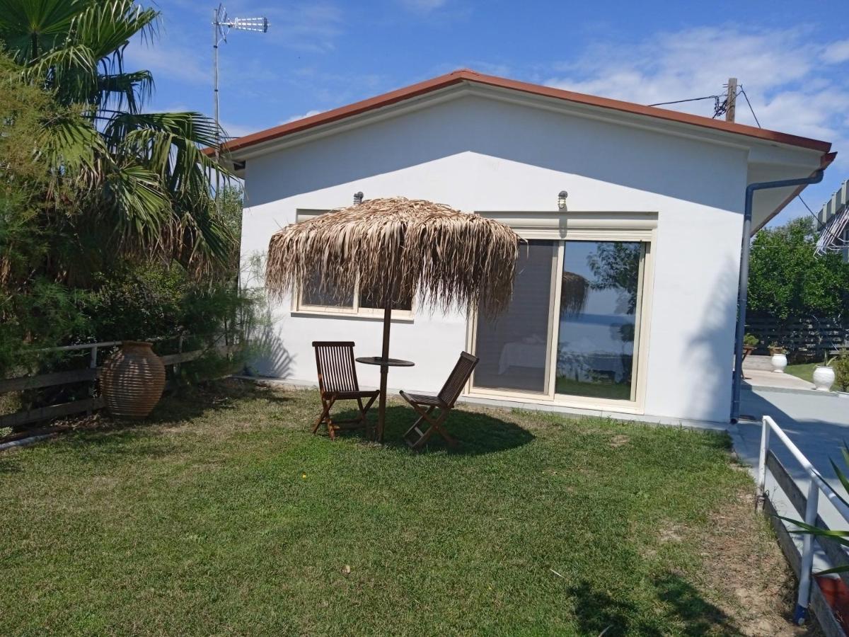 Evoikos Beach & Resort Livanátai Eksteriør bilde