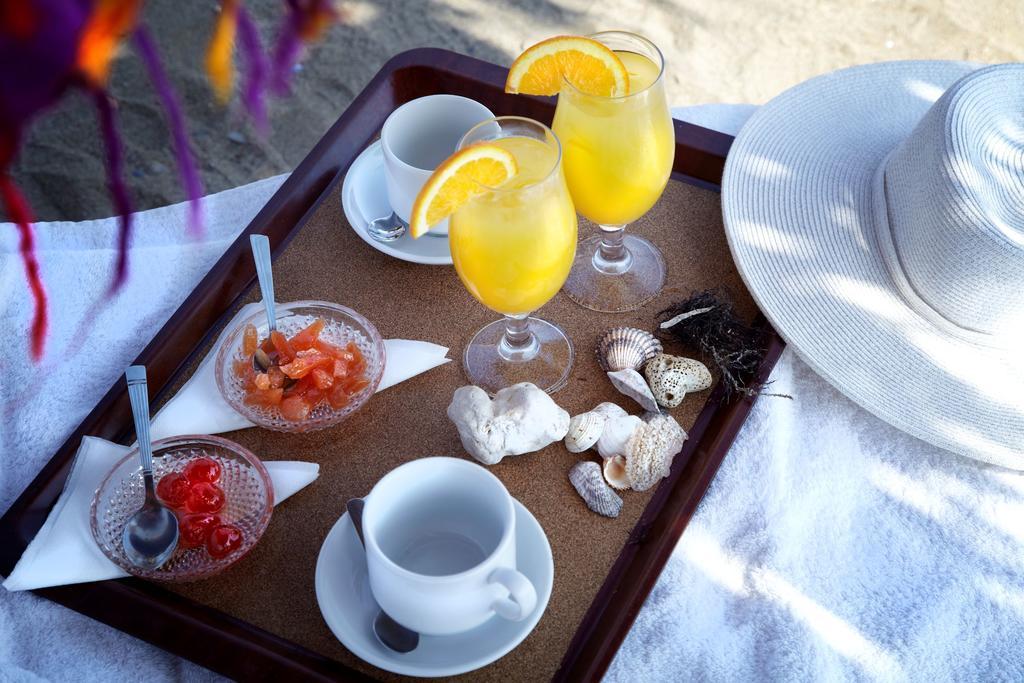 Evoikos Beach & Resort Livanátai Eksteriør bilde