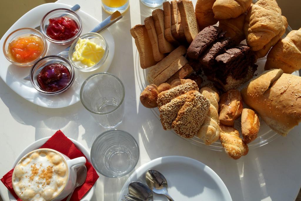 Evoikos Beach & Resort Livanátai Eksteriør bilde