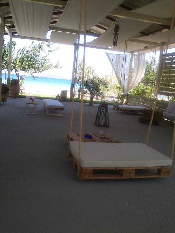Evoikos Beach & Resort Livanátai Eksteriør bilde
