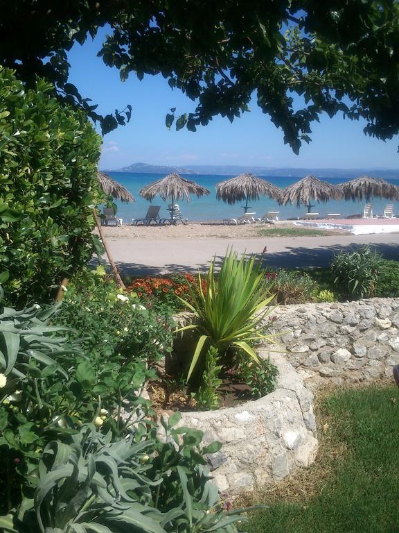 Evoikos Beach & Resort Livanátai Eksteriør bilde